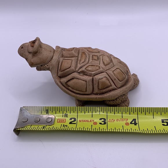 Polyresin derpy tortoise figurine Approx 4.5” long - Picture 7 of 9